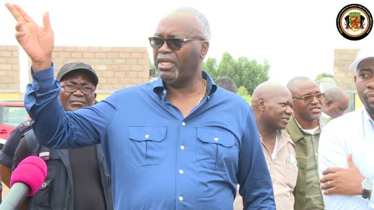 Visite de l&rsquo;annexe du stade de Madingou dans le département de la Bouenza