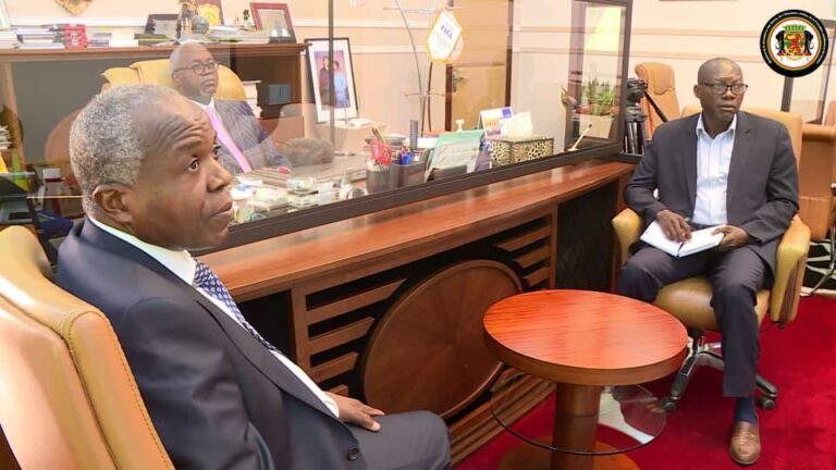 ENTRETIEN DU MINISTRE AVEC LES DIABLES ROUGES U17