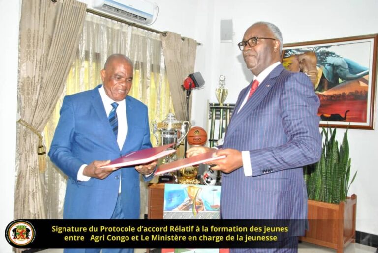 SIGNATURE DU PROTOCOLE D&rsquo;ACCORD RELATIF À LA FORMATION DES JEUNES AUX TECHNIQUES DE PRODUCTION ET GESTION DES ACTIVITÉS AGROPASTORALES.