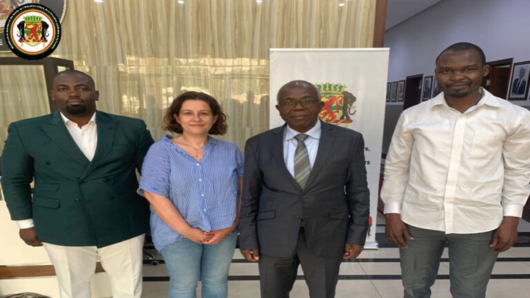 Le Directeur de cabinet a reçu en audience, la Directrice générale de l’ONG internationale ESSOR