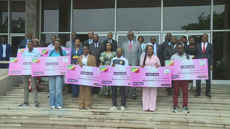 Célébration de la Journée de la jeunesse africaine